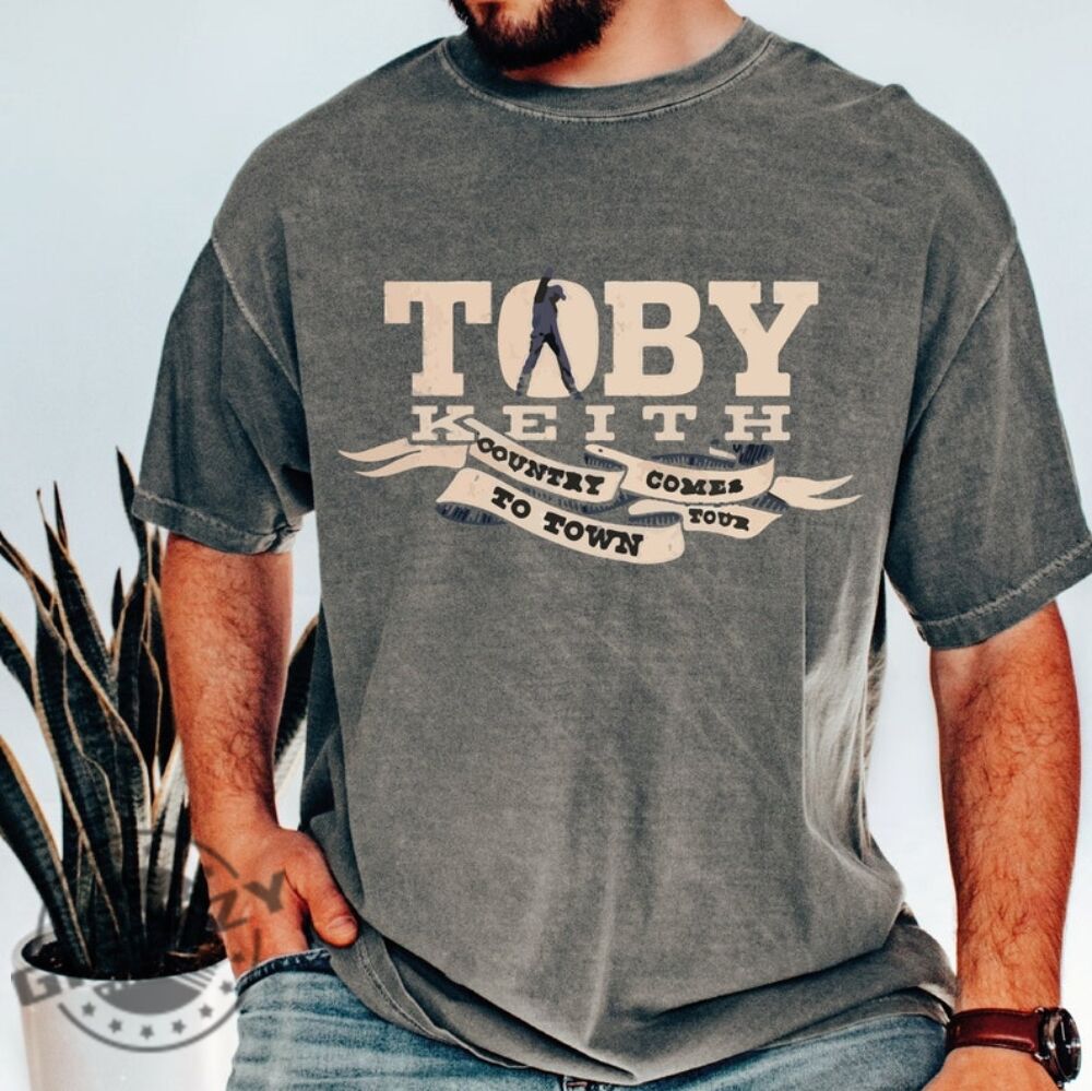 Toby Keith Shirt Cowboy Tshirt Toby Keith Sweatshirt Singer Hoodie Tk Shirt giftyzy 1
